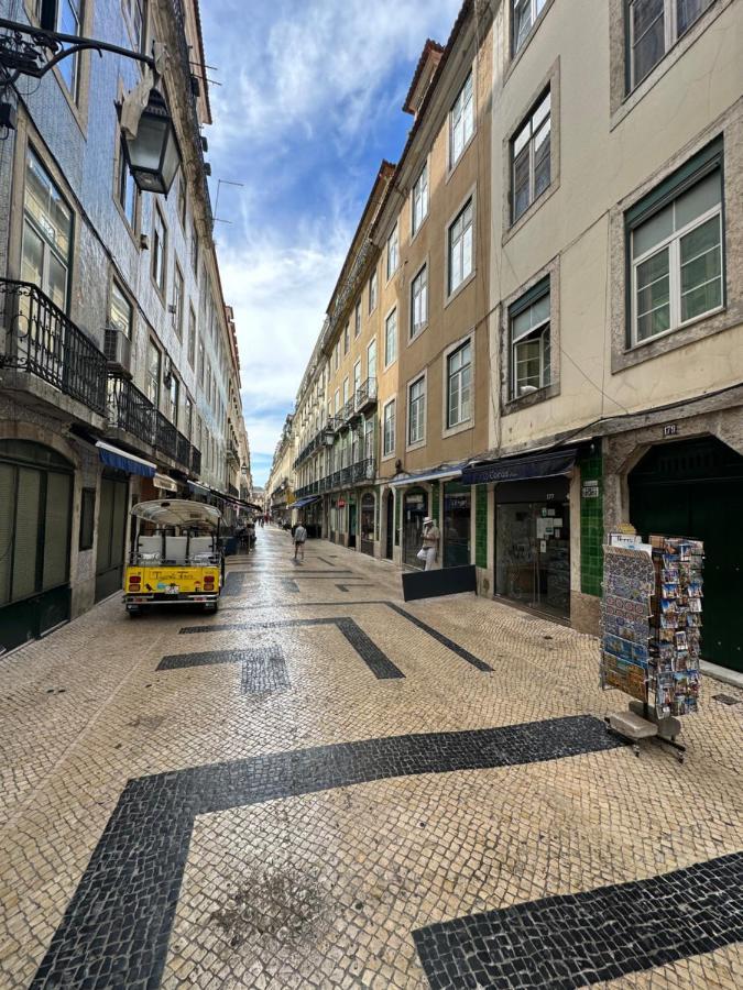 The Traditional Arts Memoir, Downtown Flat With Balcony And Comfort Lisboa Exteriér fotografie