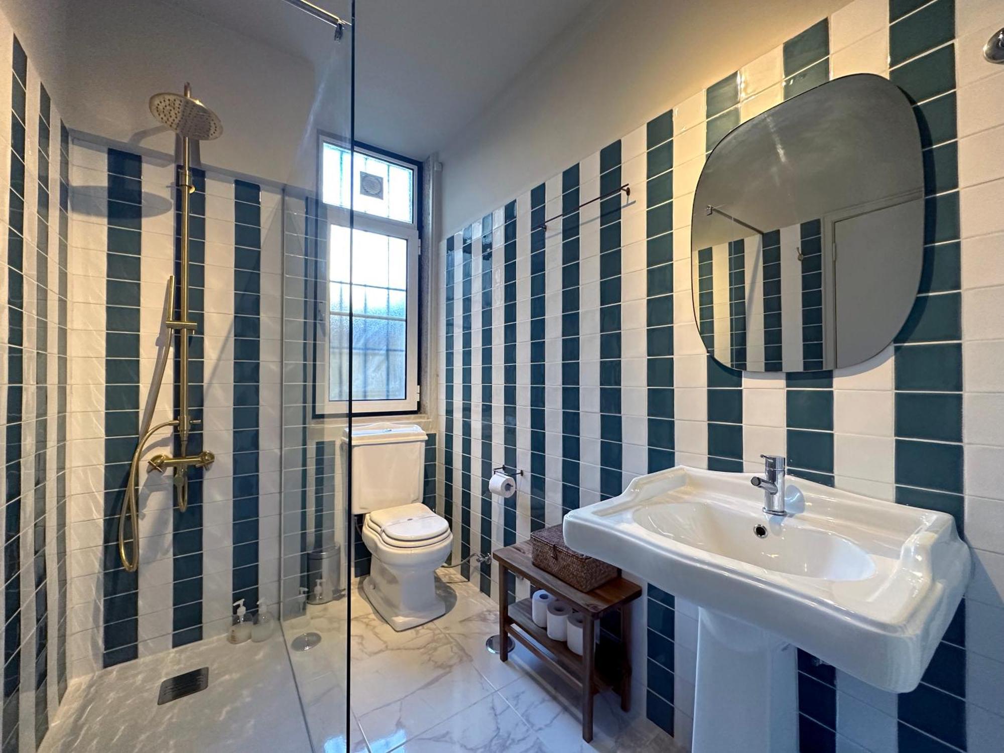 The Traditional Arts Memoir, Downtown Flat With Balcony And Comfort Lisboa Exteriér fotografie