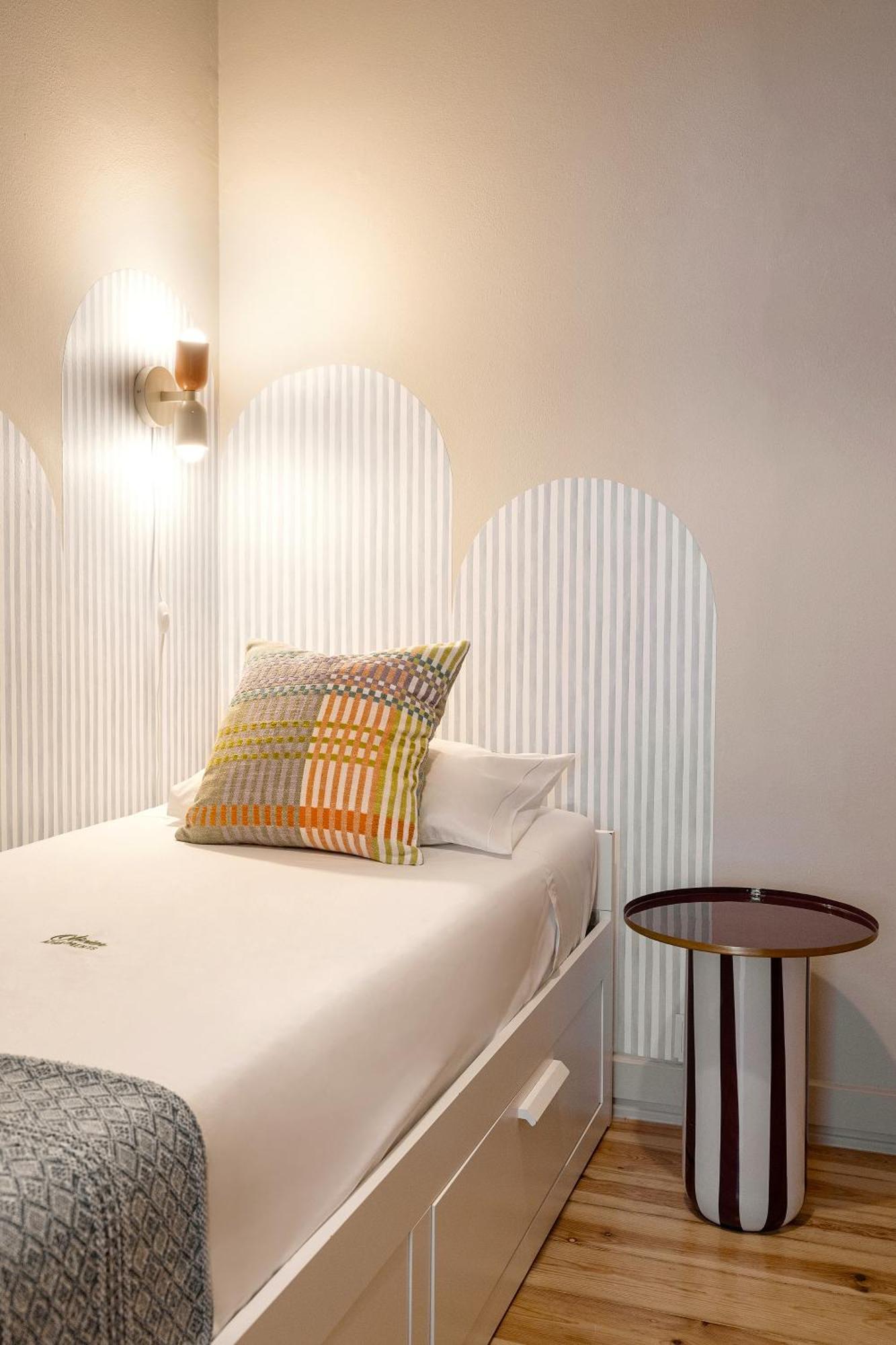 The Traditional Arts Memoir, Downtown Flat With Balcony And Comfort Lisboa Exteriér fotografie