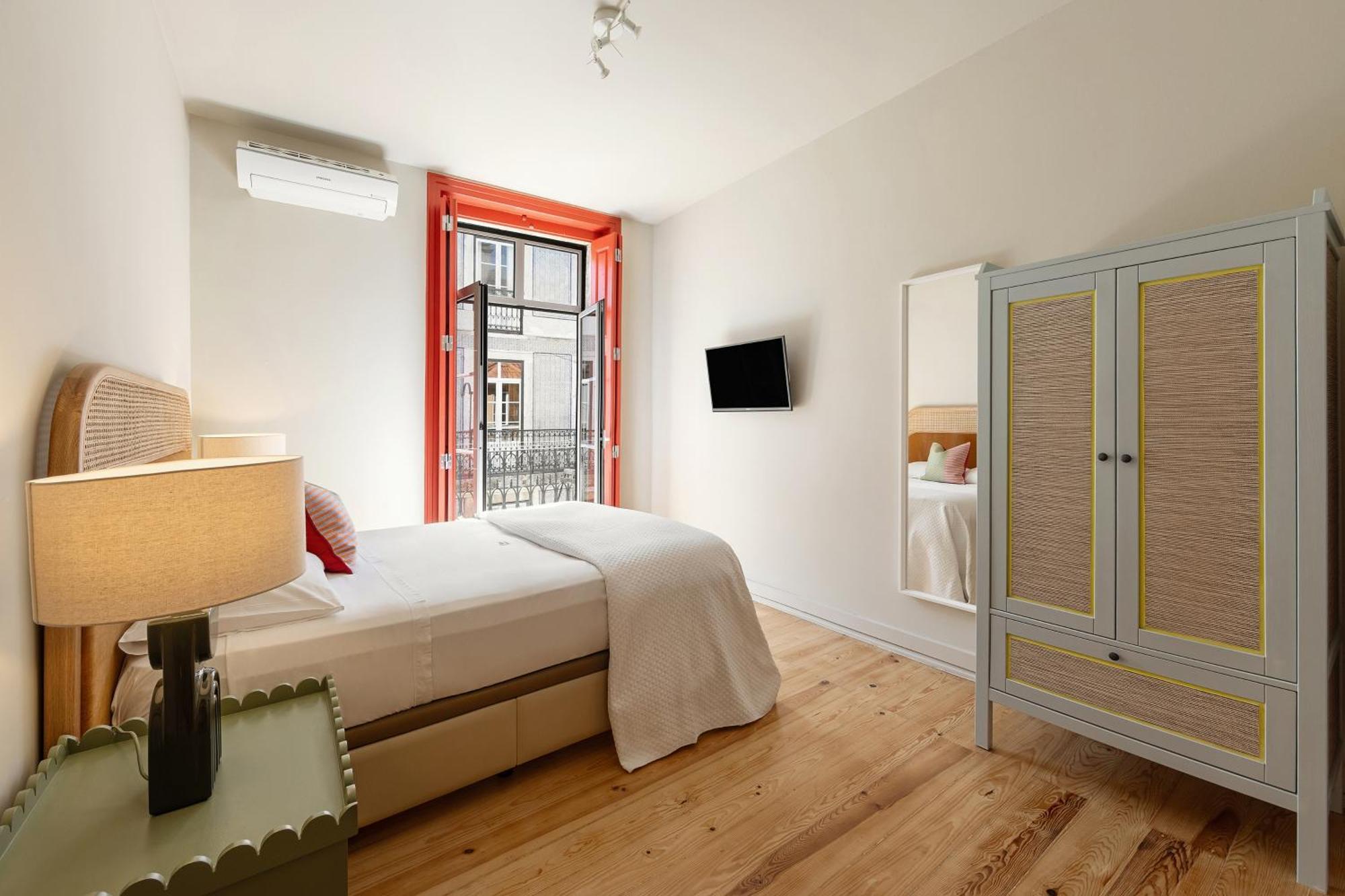 The Traditional Arts Memoir, Downtown Flat With Balcony And Comfort Lisboa Exteriér fotografie